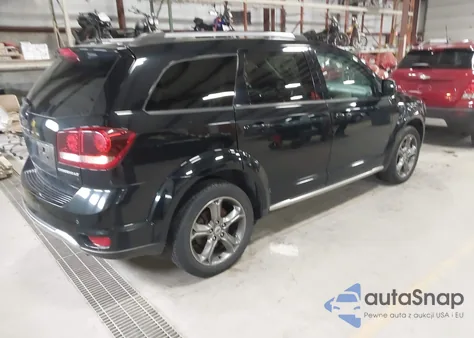 2018 Dodge Journey Crossroad из США, поврежденный, VIN 3C4PDDGG9JT219637